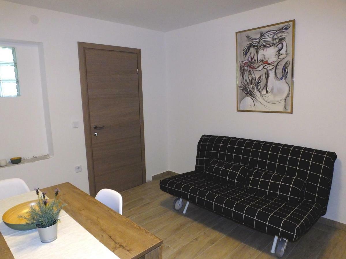 Apartmani Berno Starigrad Paklenica Exteriör bild